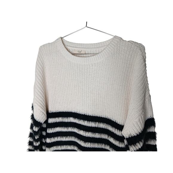 Easel Oversized Sweater Ivory Black Stripe Eyelash Knit Pullover Cozy L/XL - Picture 6 of 13